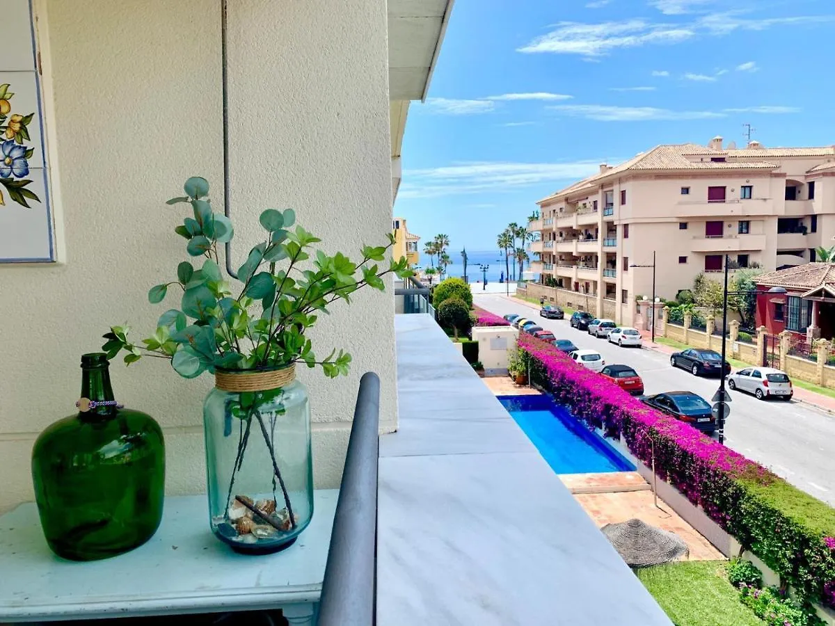 Las Petunias Del Mar - Eaw Homes contacts